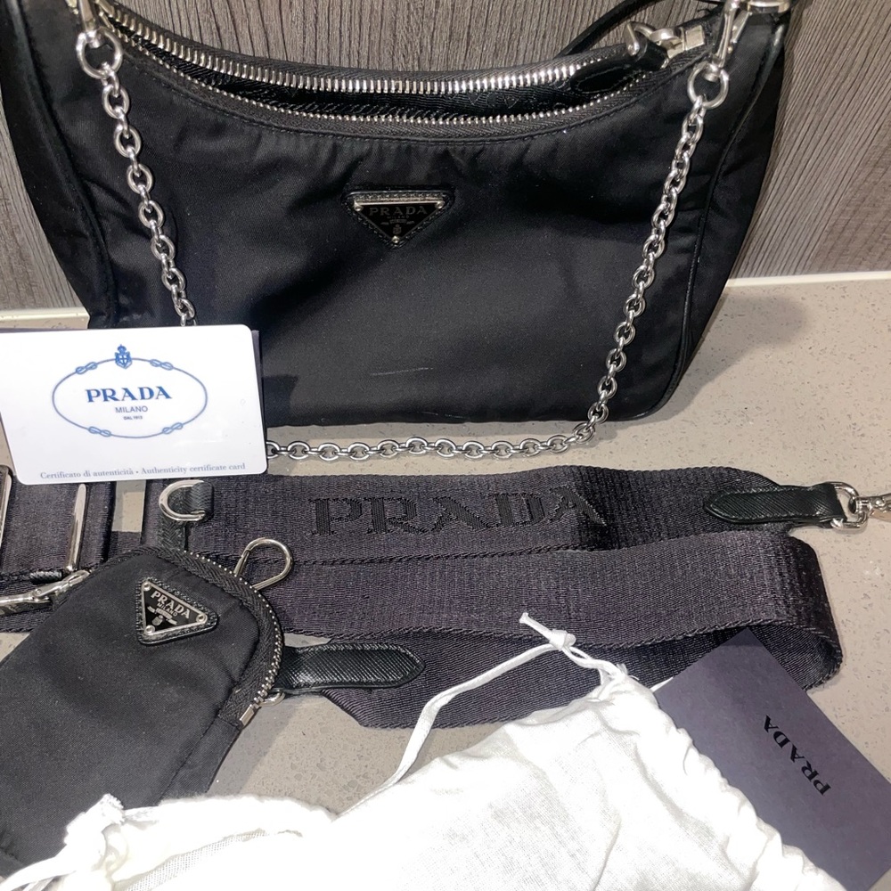 Prada: Re- edition 2005 nylon bag